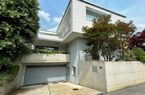 Elegant, coszy and modern house in sunny and quiet location