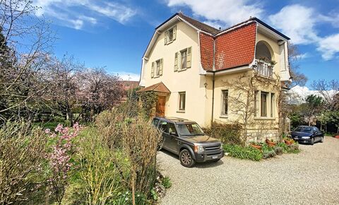 Exclusive listing : Sold by our agency