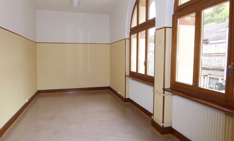 Bright and representative commercial premises in the stylish community
