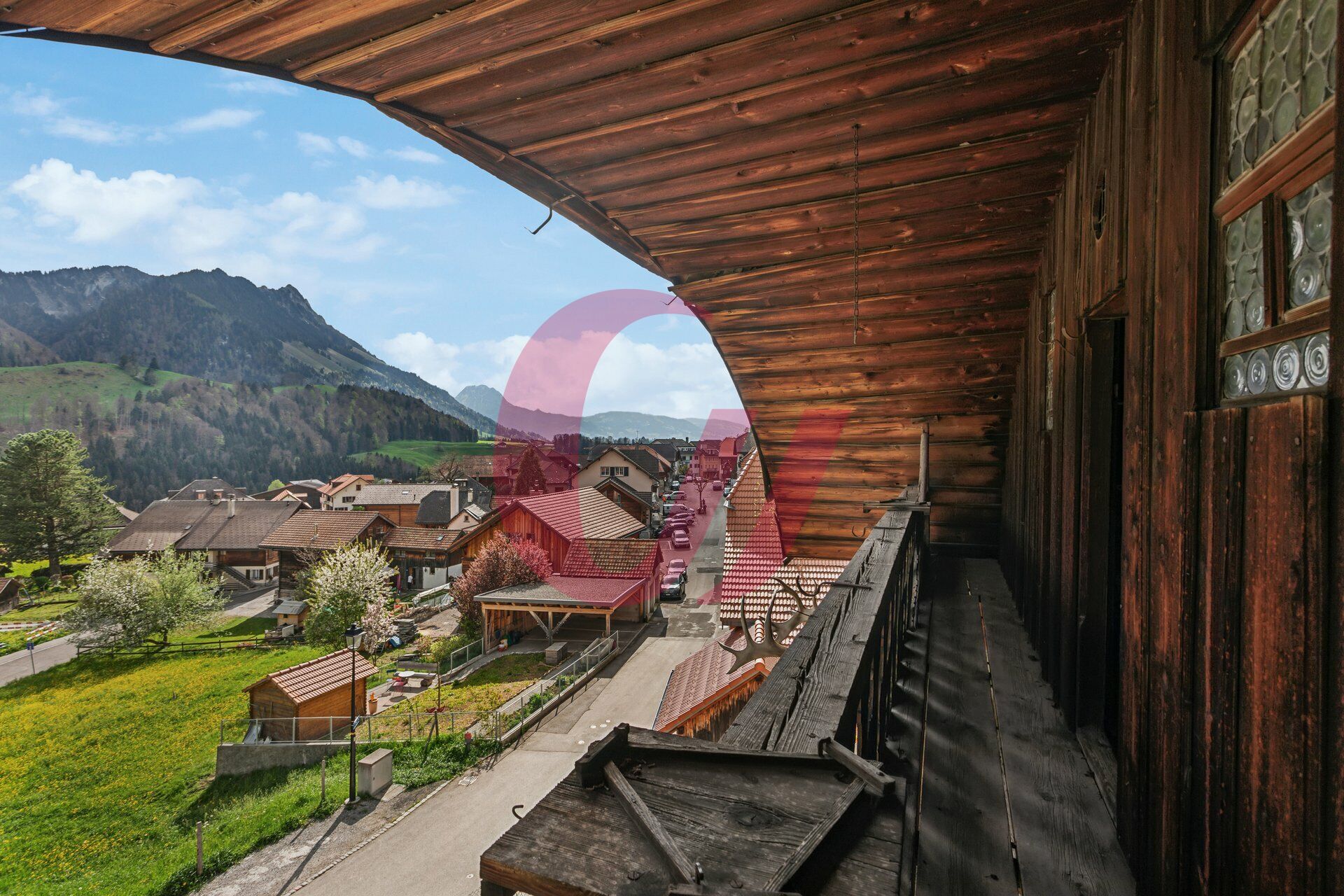 Maison de 2 appartements au centre de Charmey !