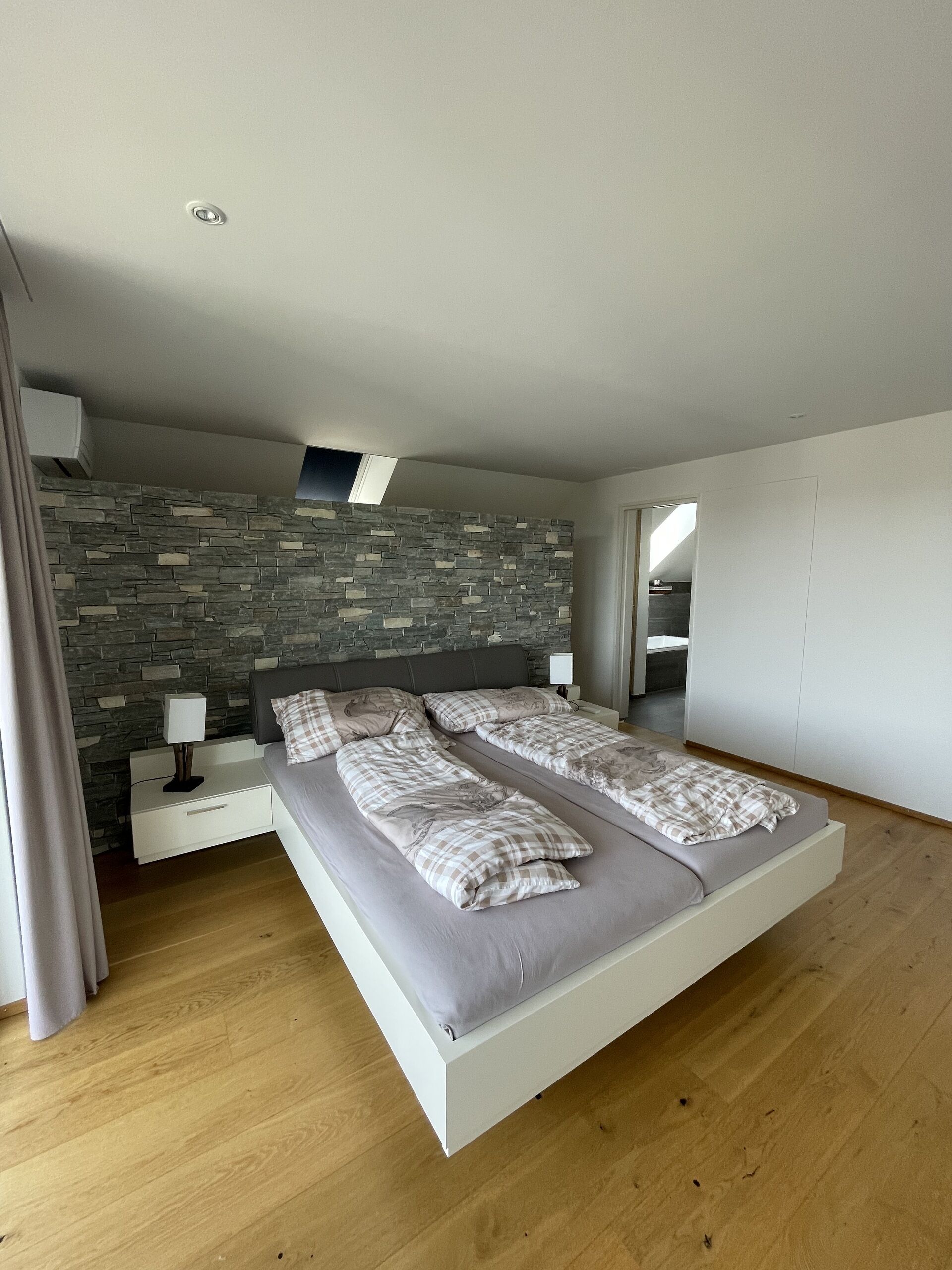 Hauptschlafzimmer