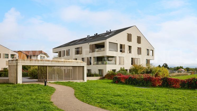 EXCLUSIVITÉ : Appartement Minergie avec terrasse-loggia et jardin