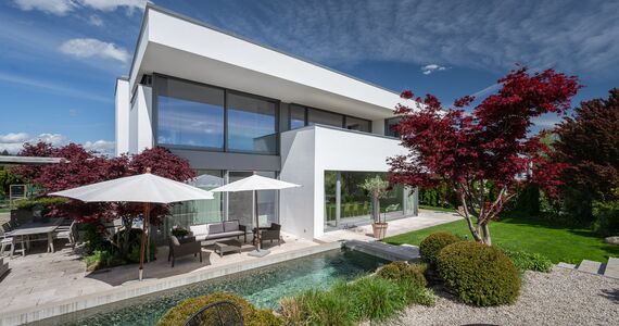 STILVOLLE VILLA FÜR GEHOBENE ANSPRÜCHE