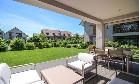 Duplex/two-level CH-1290 Chavannes-des-Bois