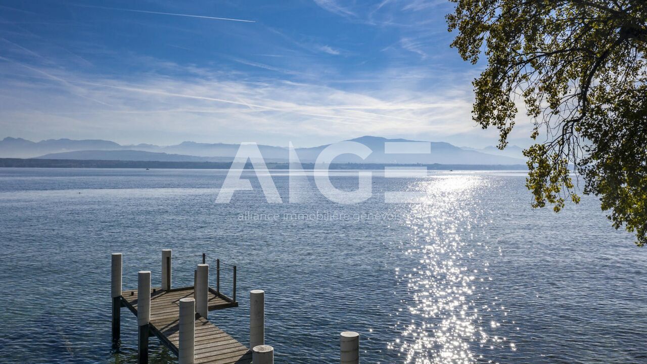 Bright waterfront villa with private jetty