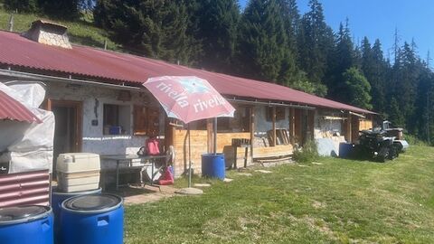 Chalet bergerie au calme à la montagne. Confort rustique. Unique !