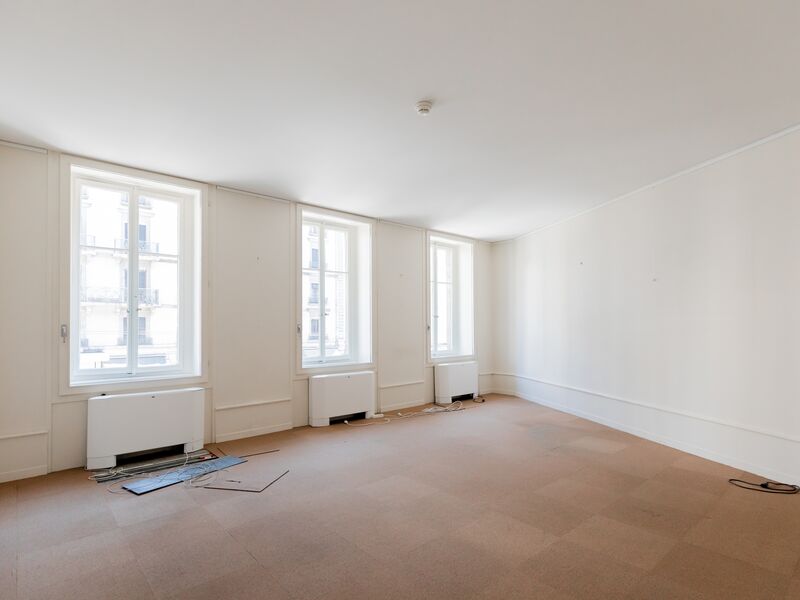 Magnificent offices of approx. 162 m² located in a luxury building