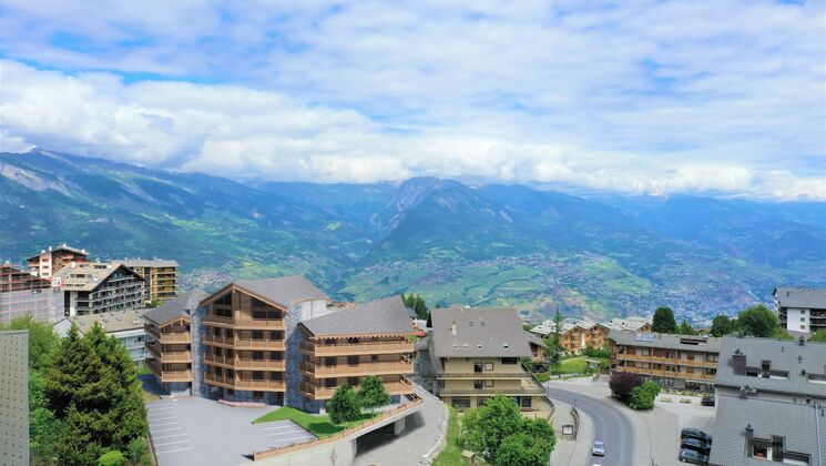 Magnificent new apartment of  3 and a half rooms of 100.22 m2