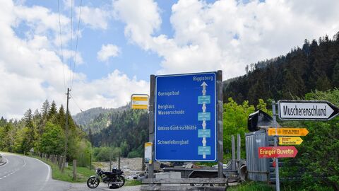 Land with utility services CH-1738 Sangernboden