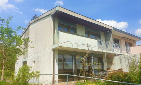 Semi-detached house with 6 rooms - 176.4 m2