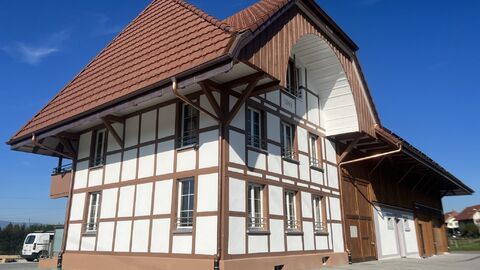 Erstvermietung in Galmiz - 5.5-Zimmer Wohnhaus/Praxis