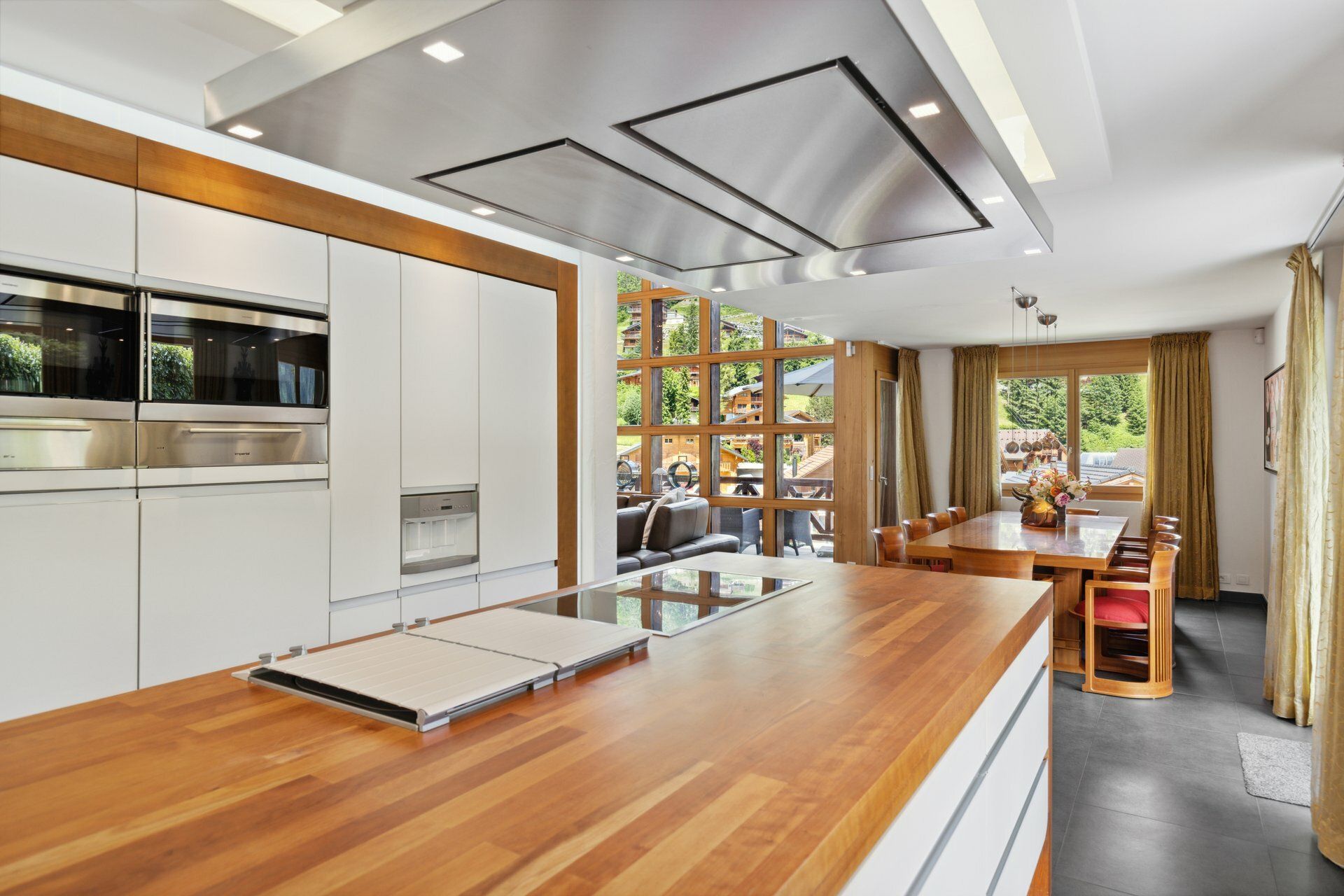 Kitchen with dining room