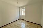 Lovely and recently renovated house with three 4.5-room apartments