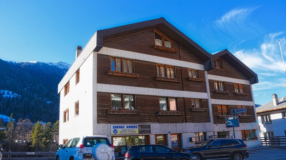 Apartment Vissoie - Building