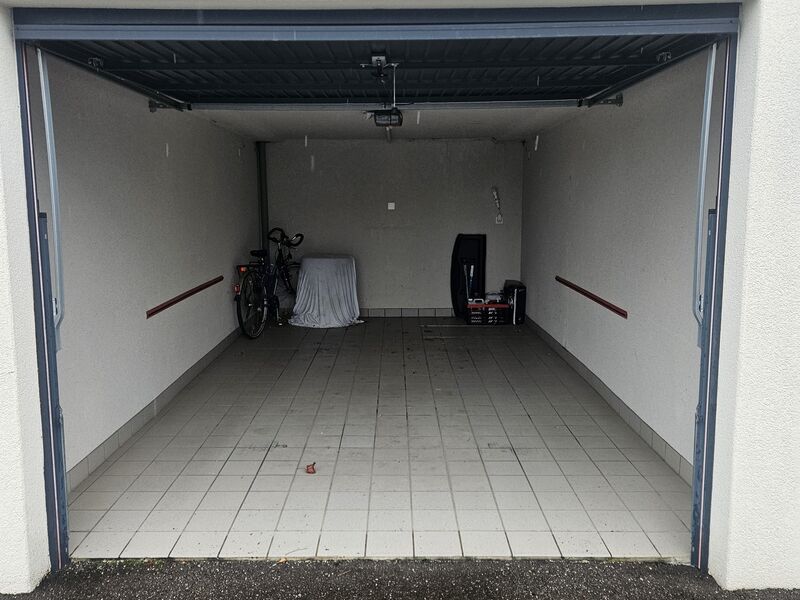 Estavayer-le-Lac
A louer Garage-Box d'env. 18 m2
Dès le 1er juillet