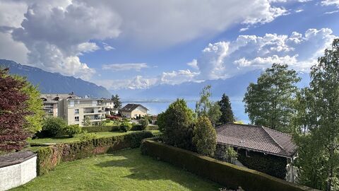 Charming 2.5-room apartment with panoramic view of Lake Geneva