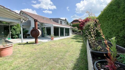 Vielseitige Liegenschaft mit Einfamilienhauscharakter