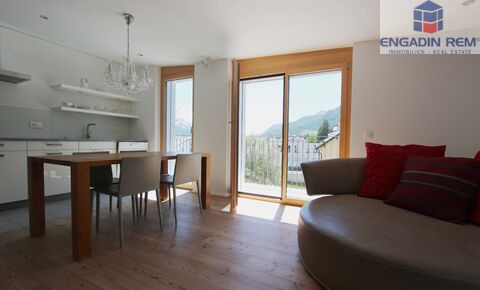 Modern, furnished 2-room top-floor apartment