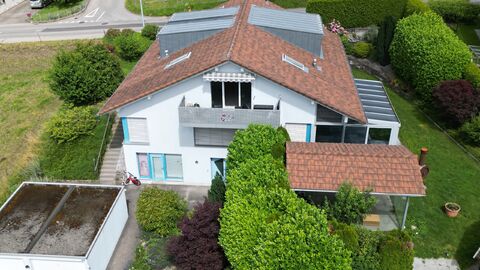 Mehrparteienhaus im Dorfzentrum St. Antoni