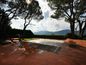 Просторная вилла с садом, бассейном и видом на озеро Лугано