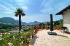 Cozy two-family house with wonderful view on the lake and on Lugano