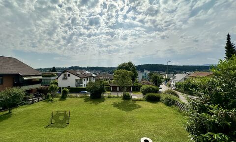 Spacieux appartement mansardé en duplex avec vue panoramique et garage