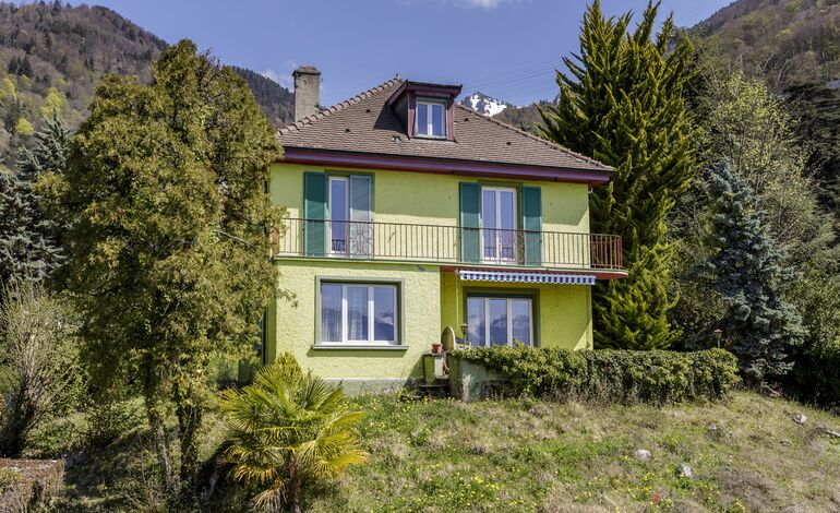 Villa individuelle de 5.5 pièces avec vue panoramique sur le lac