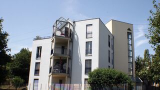 BUREAU
DANS QUARTIER DES DAILLES