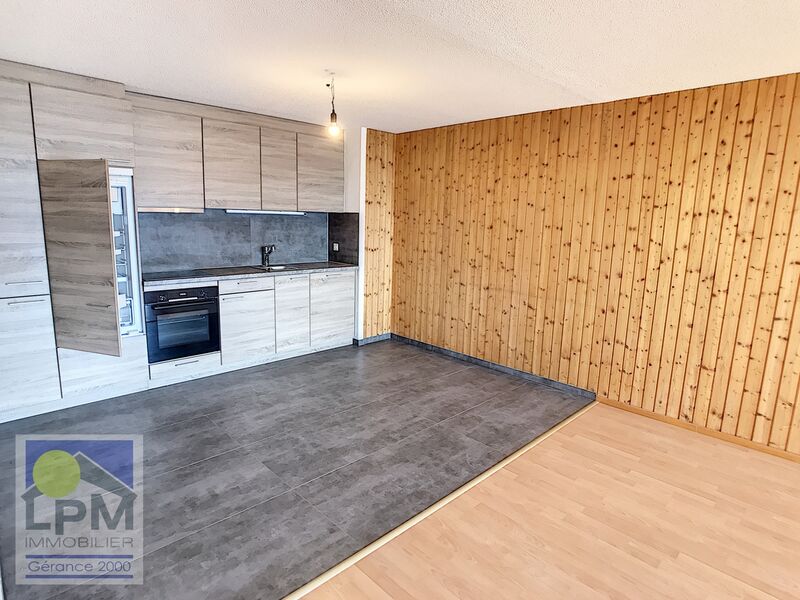 Nice apartment completely renovated to new
