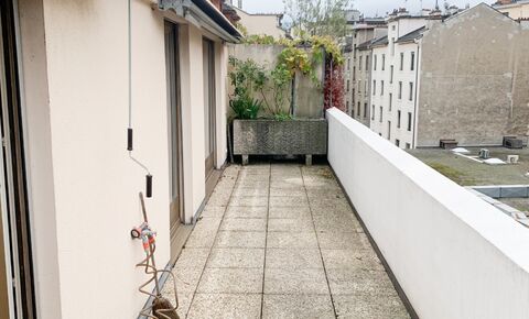 Nice 3 room penthouse in Eaux-Vives
