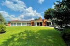 Splendid large villa with much privacy and  indoor swimming pool