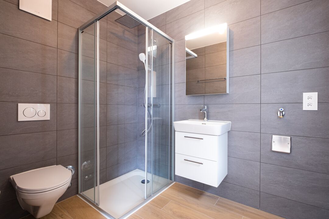 Construction d'un petit immeuble au style villageois avec 6 appartements : l'intérieur.