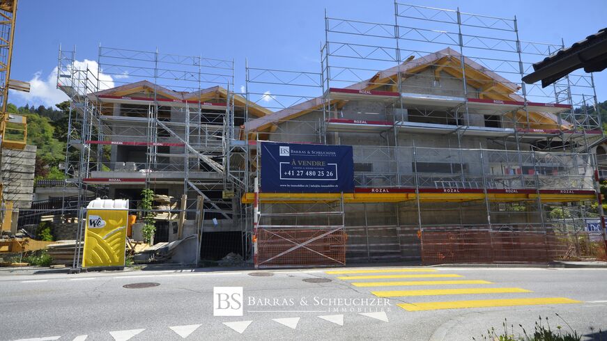 Duplex en attique de 4.5 pièces en construction