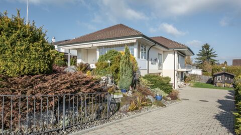 Bungalow: Unverbaubare Aussicht, ebener Zugang.