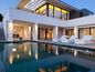 Esclusiva villa con piscina nel prestigioso golf resort, in vendita, Spagna-Girona