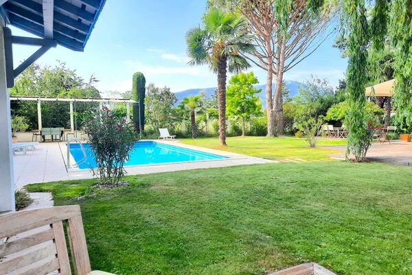 Magnifique villa à Thônex