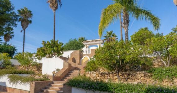 SCHWEIZER ARCHITEKTENVILLA IN MARBELLA