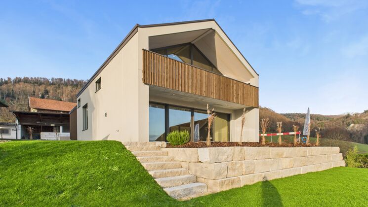 Exceptional villa - 6.5 rooms - in a natural setting in Montavon Exceptional villa - 6.5 rooms - in a natural setting in Montavon