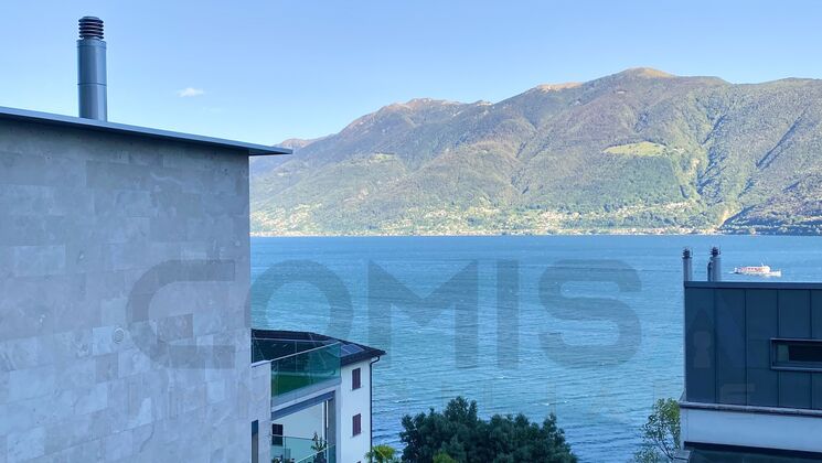BRISSAGO   (Locarno)
Appartamento 3.5 locali
vista lago