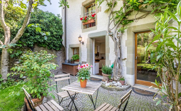 Exclusivité ! 5 chambres à coucher
Pleine campagne genevoise