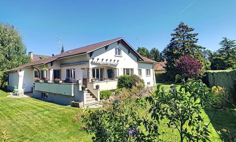 Exclusive listing : Sold by our agency in 2019