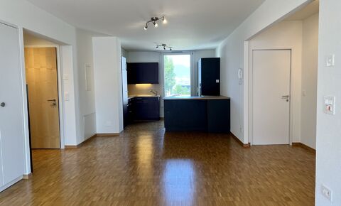 A LOUER à ESTAVAYER-LE-LAC
Appartement de 3.5 pces au 1er avec loggia