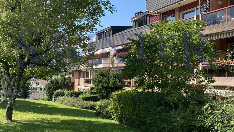 Condominium apartment CH-1820 Montreux