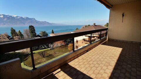APPARTEMENT DE 3,5 PIÈCES AVEC VUE SUR LE LAC