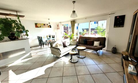 Triplex 5.5-room apartment 180 m2 with terrace