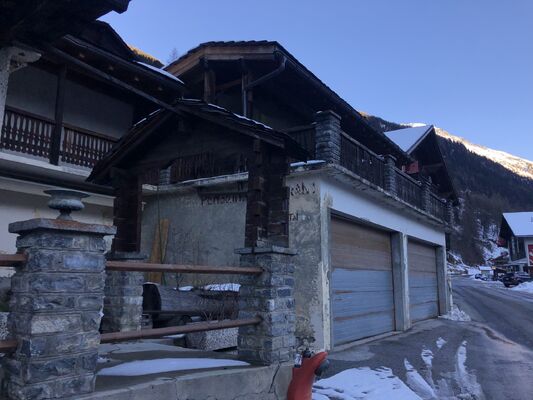 Garages + terrasse