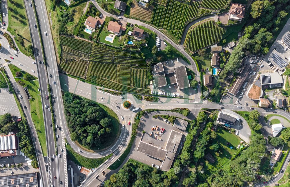 Local commercial de 135 m² avec terrasse