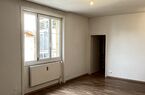 BEL APPARTEMENT DE 2½ PIECES
PROCHE DE TOUTES COMMODITES