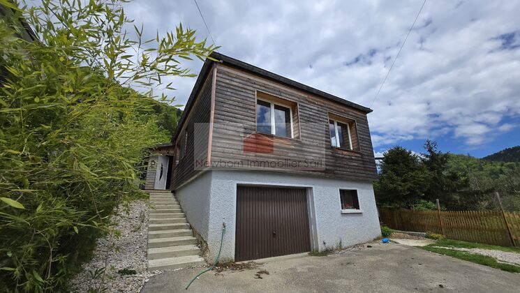 Maison individuelle sur parcelles privé et clôturé de 613m2