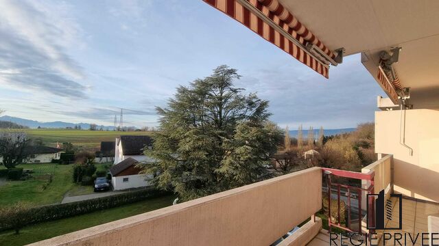 A SAISIR! Grand appartement de 4.5 pièces à rénover